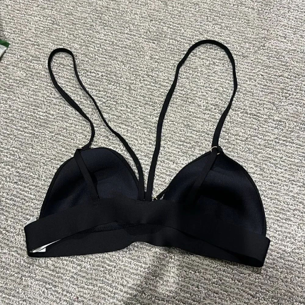 Pink bra  - Picture 2 of 3